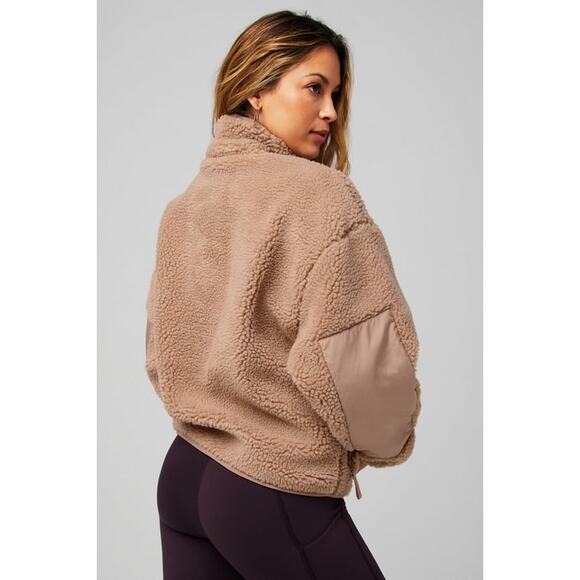 New Fabletics Tahoe Teddy Jacket Waffle Cone womens size M - Picture 2 of 11